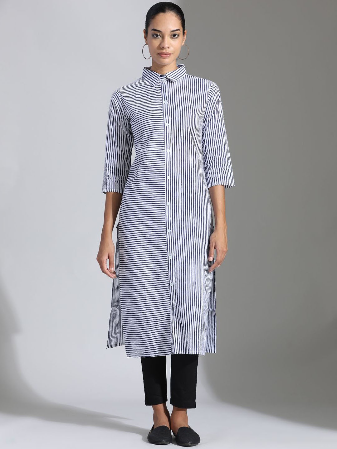 

Jaipur Kurti Striped Printed Straight Kurta, Black