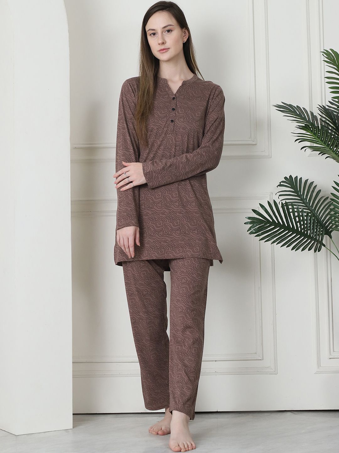 

Kanvin Women Casual Night suit, Camel brown