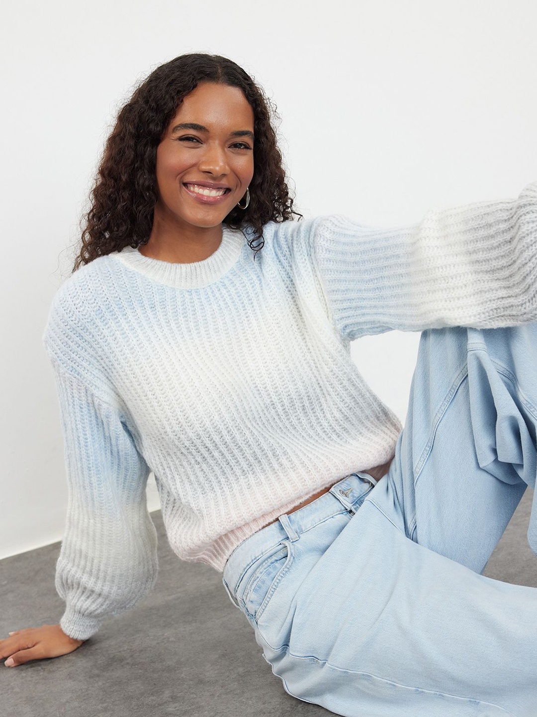 

Trendyol Bell Sleeve Top, Na
