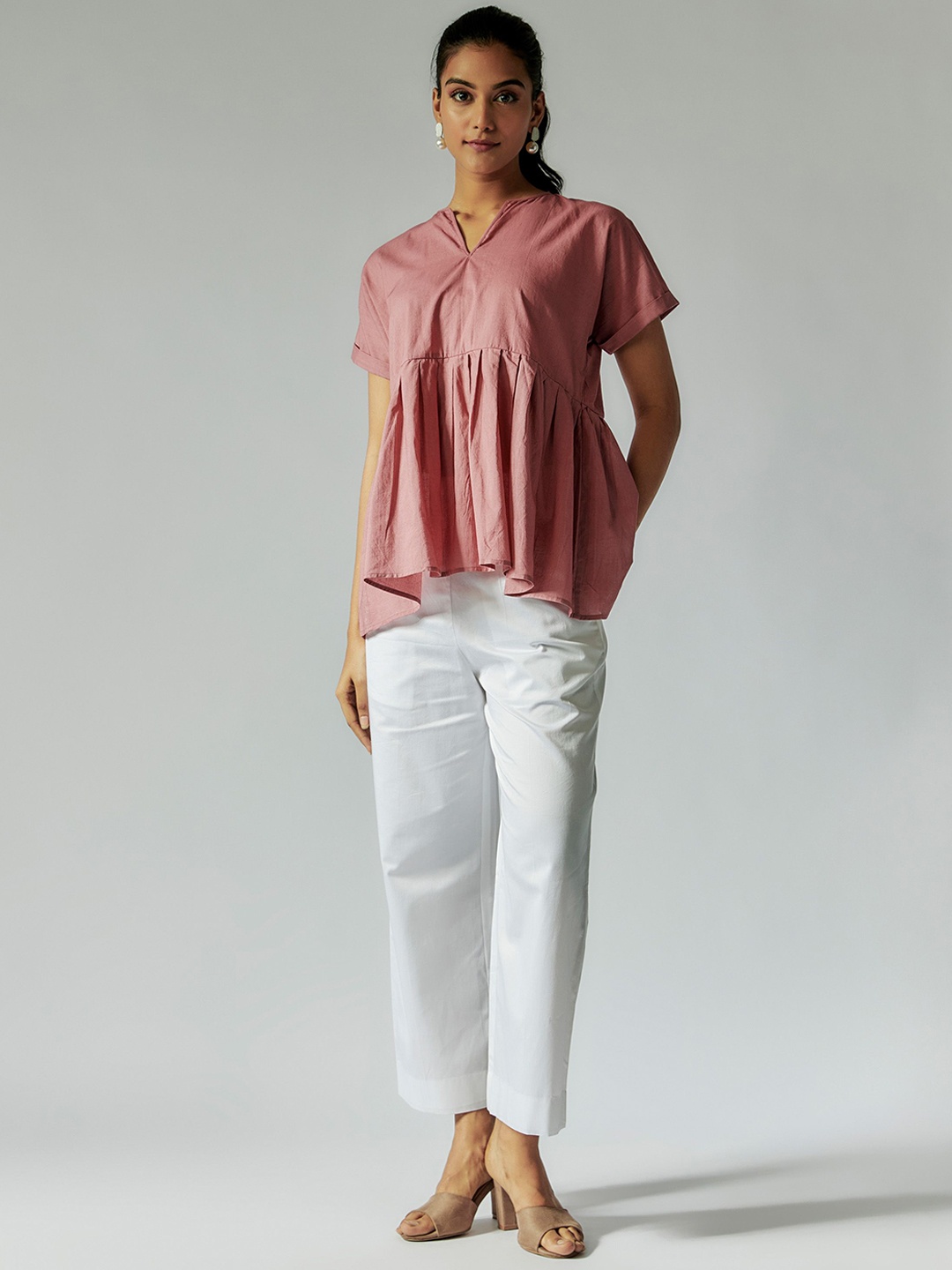 

Maisolos Notch Neck Cotton Linen Top With Trousers, Rose