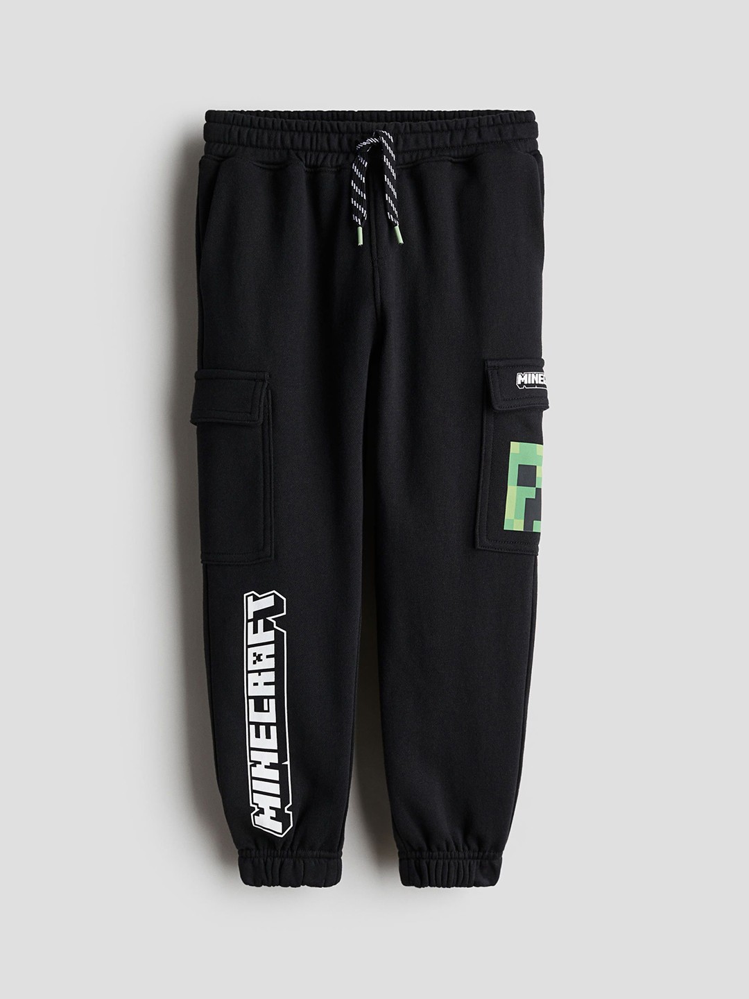 

H&M Printed Cargo Joggers, Black