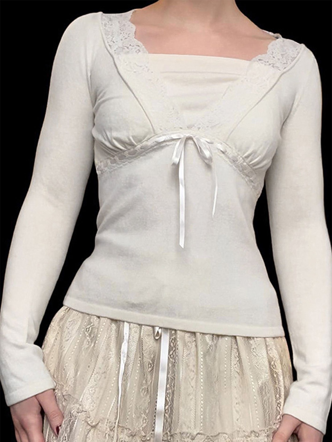 

LULU & SKY Top, White