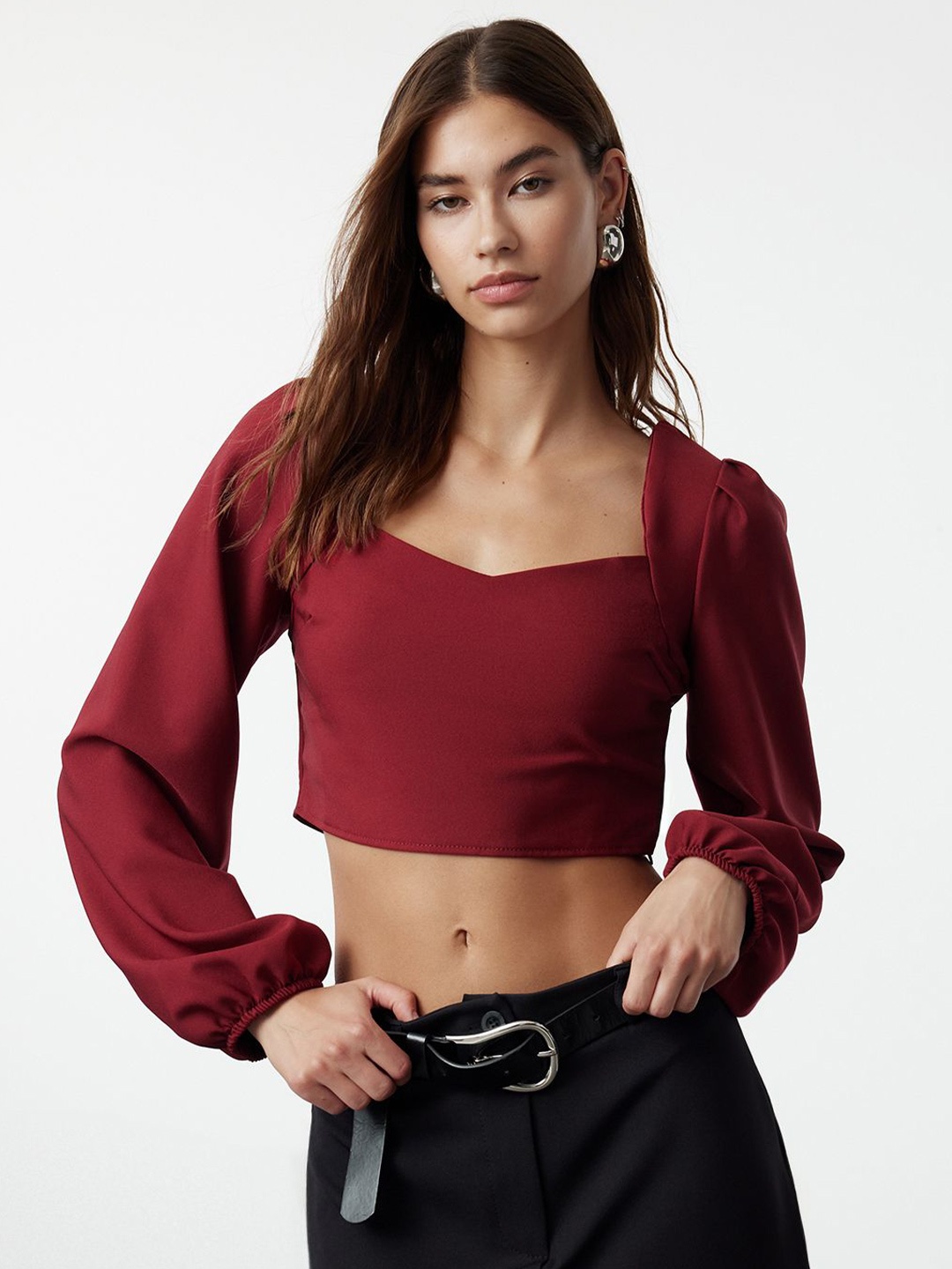 

Trendyol Sweetheart Neck Puff Sleeve Crop Top, Na