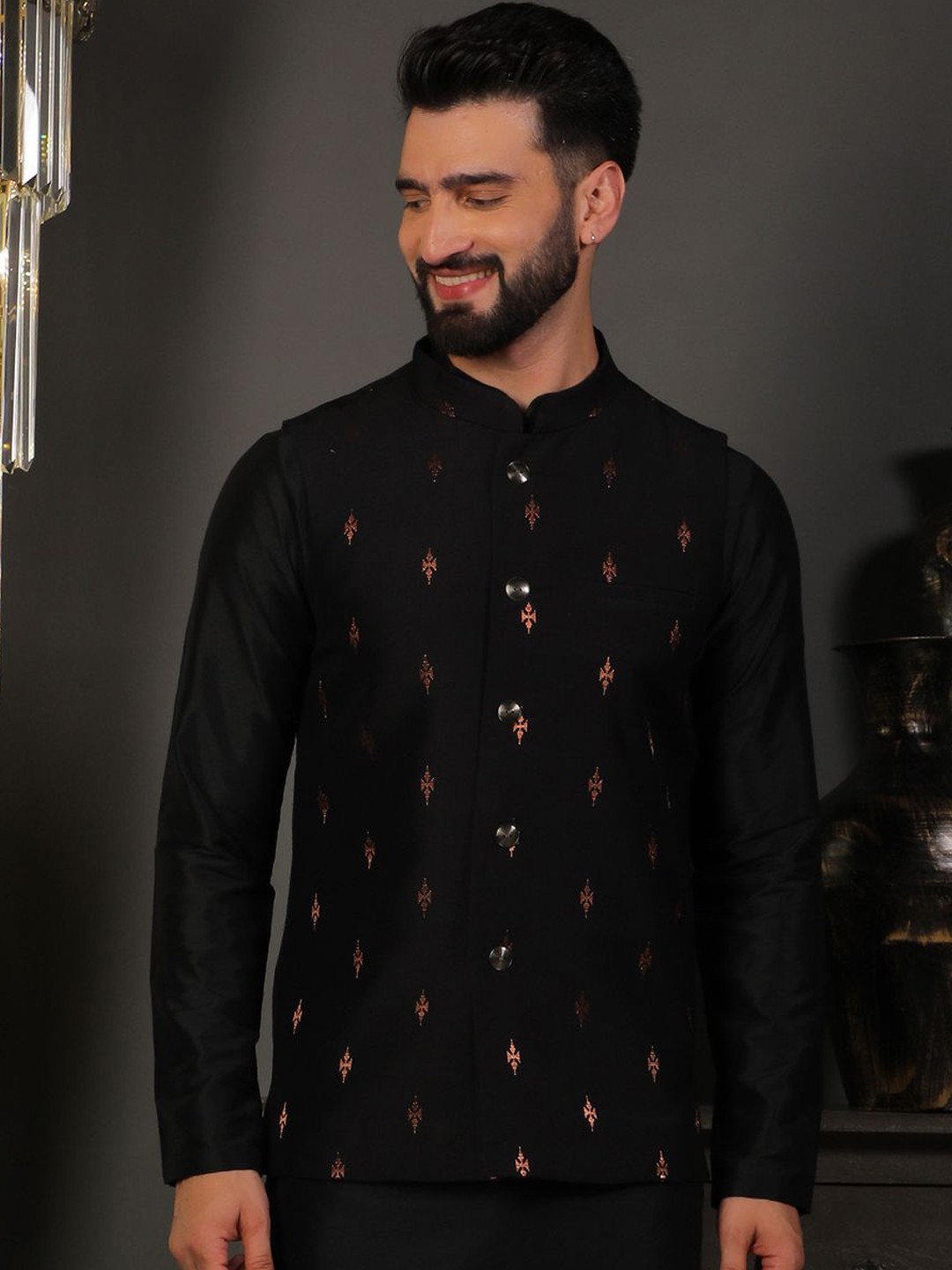 

DEYANN Men Printed Mandarin Collar Nehru Jacket, Black