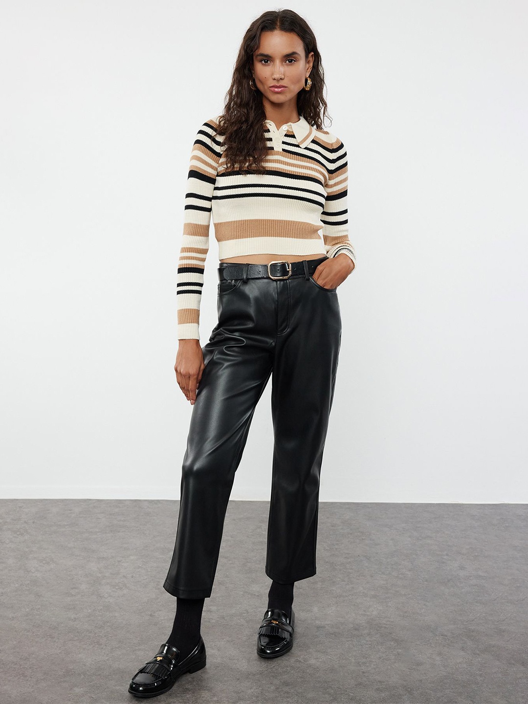 

Trendyol Striped Crop Top, Na