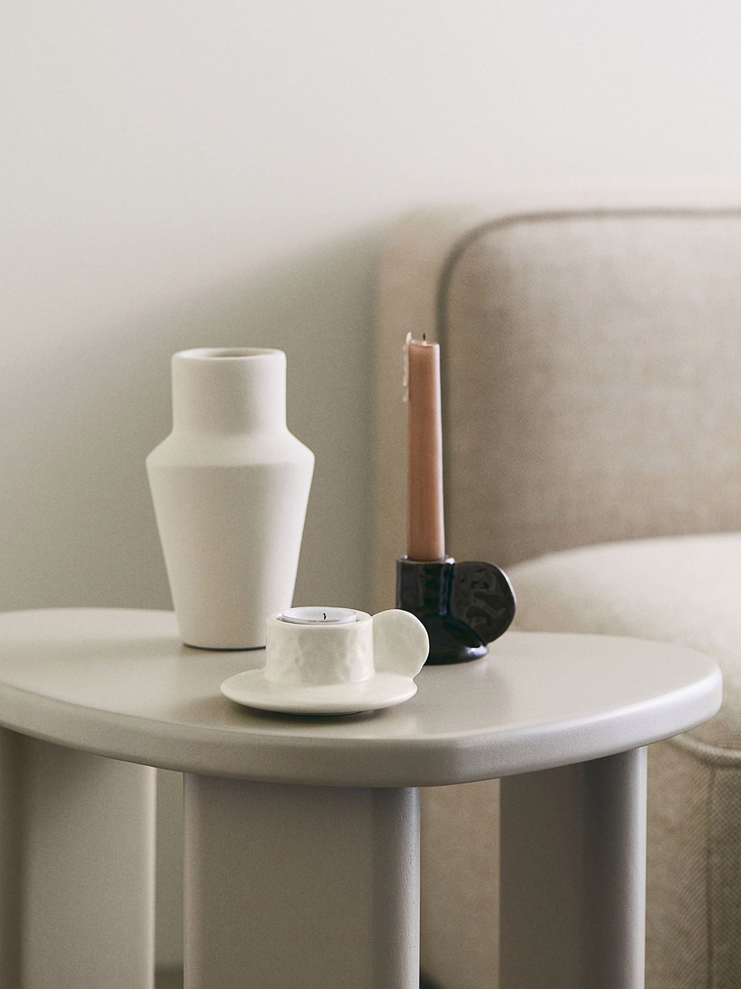 

H&M White Stoneware Tealight Holder