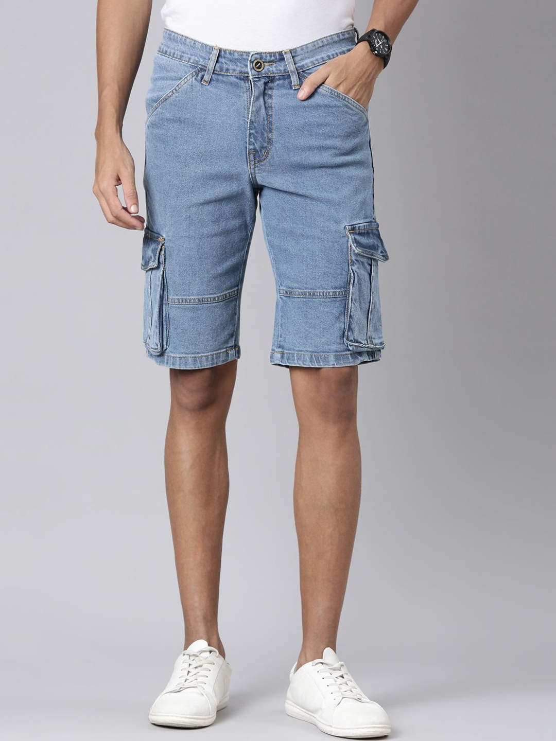 

CINOCCI Men Slim Fit Washed Denim Cargo Shorts, Blue