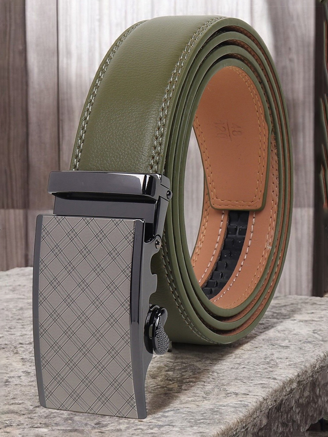 

INVICTUS Men Slider Buckle Closure Textured Casual Belt, Green