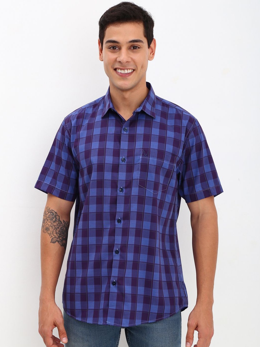 

Allen Solly Men Spread Collar Checked Cotton Slim Fit Casual Shirt, Blue
