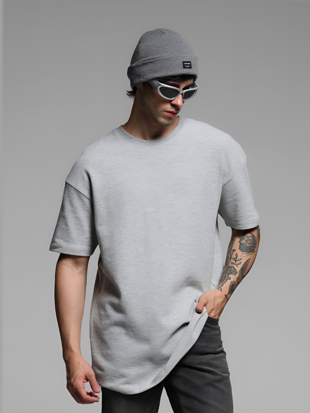 

Jack & Jones Men Solid Round Neck Cotton Oversized T-Shirt, Grey