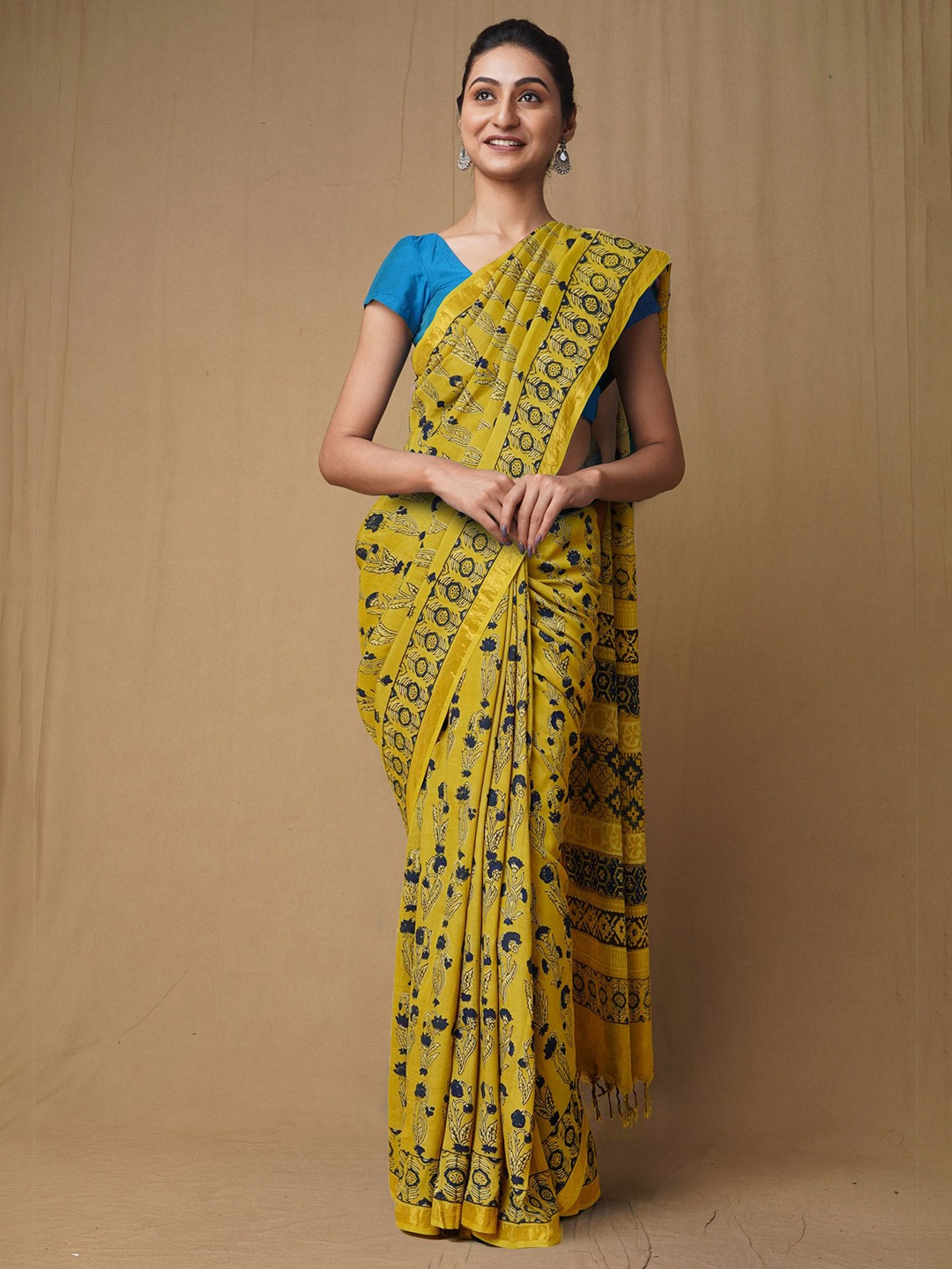 

Unnati Silks Ethnic Motifs Zari Art Silk Handloom Chanderi Saree, Yellow