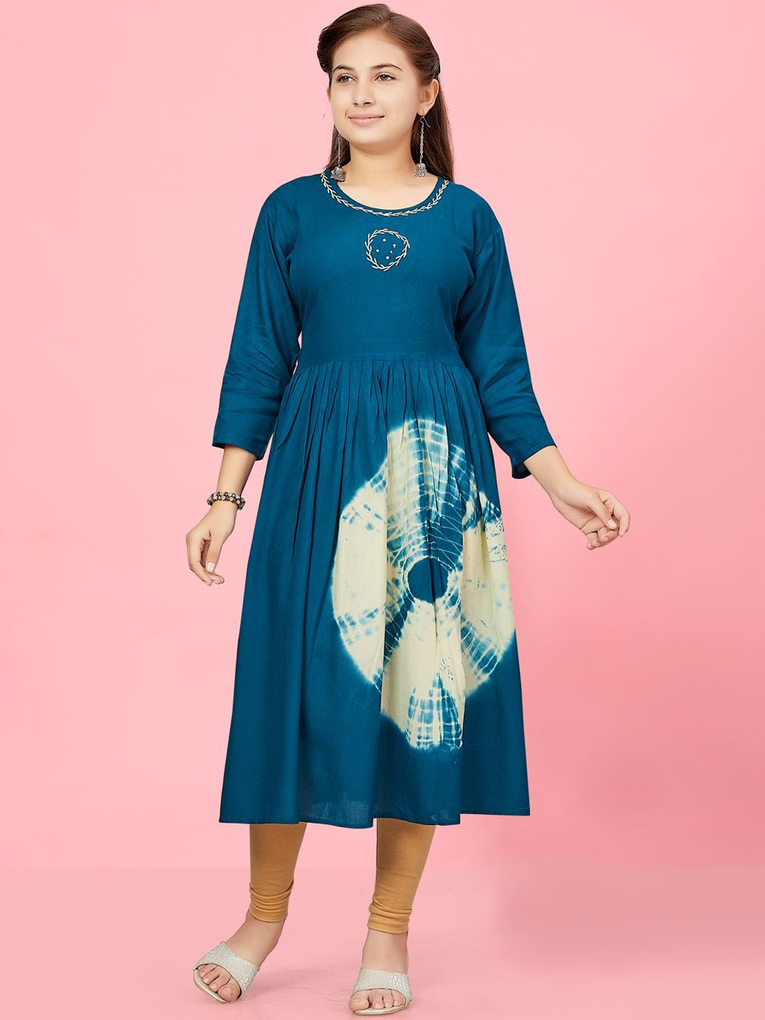 

BAESD Girls Tie & Dyed Sequinned Cotton A-Line Kurta, Blue