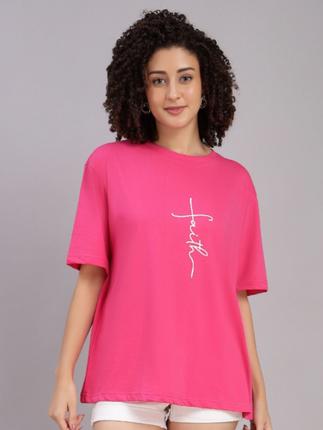 

VISO Women V-Neck Pockets T-shirt, Pink