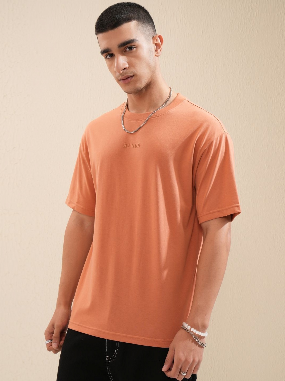 

HIGHLANDER Men Solid Round Neck Cotton Oversized Sports T-Shirt, Orange