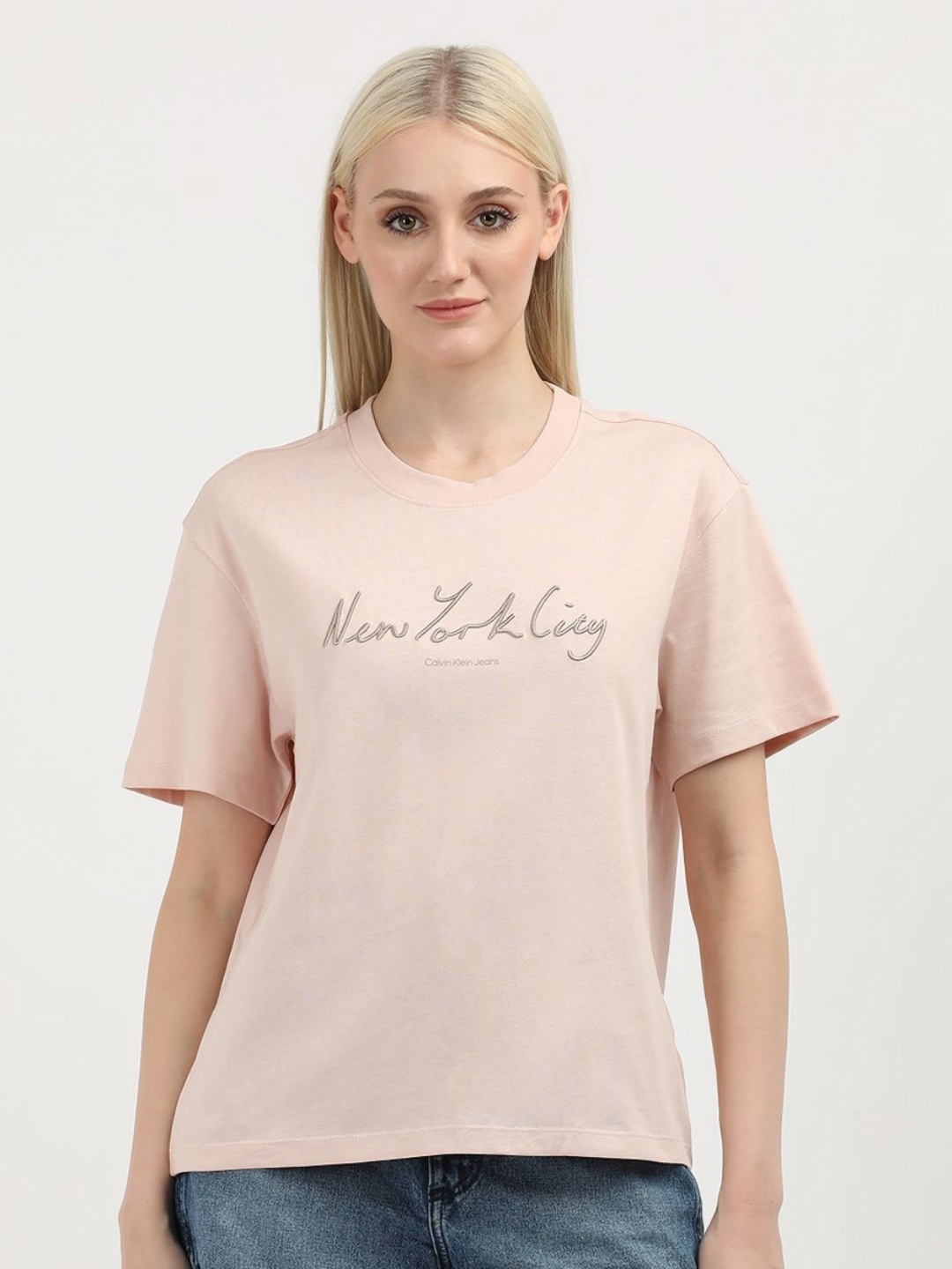 

Calvin Klein Jeans Women V-Neck Extended Sleeves Pockets T-shirt, Pink