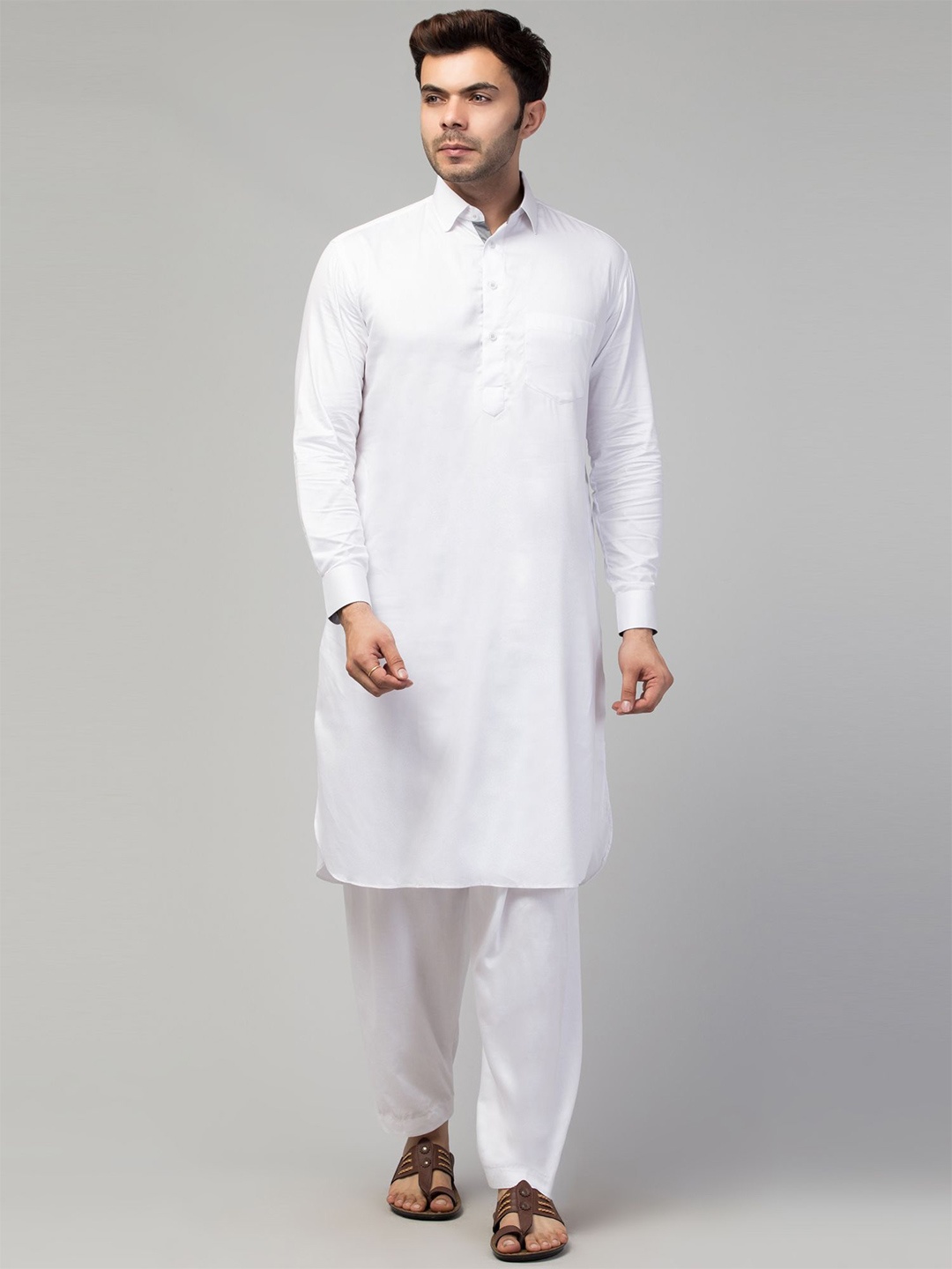 

MUSHKIYA Mandarin Collar Pure Cotton Pathani Kurta With Trousers, White