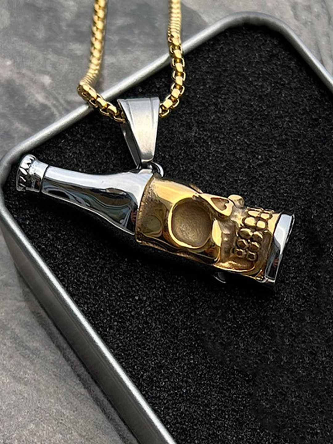 

KRENOZ Men Silver-Plated Stainless Steel Contemporary Pendants with Chains