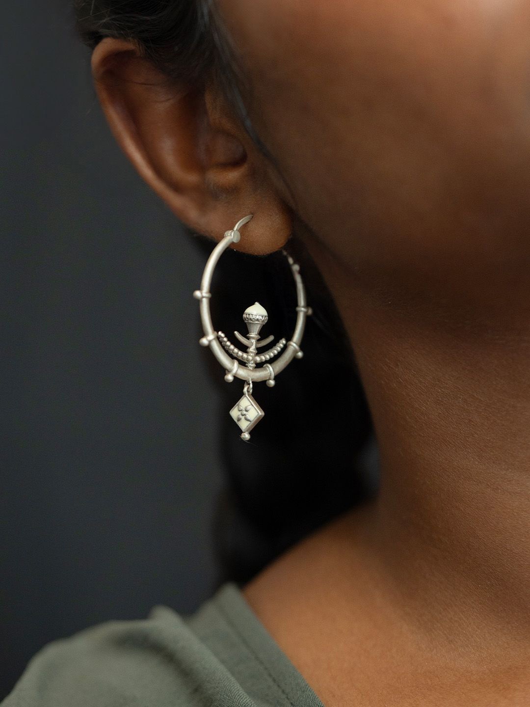 

SHAYA Contemporary Drop Earrings, Silver