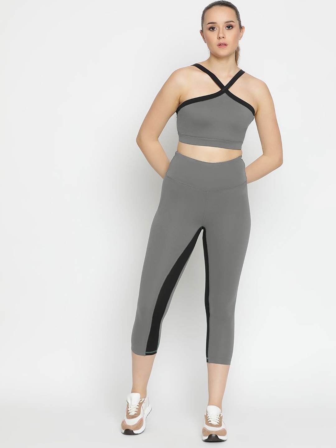 

Wearjukebox Halter Neck Top With Leggings, Grey