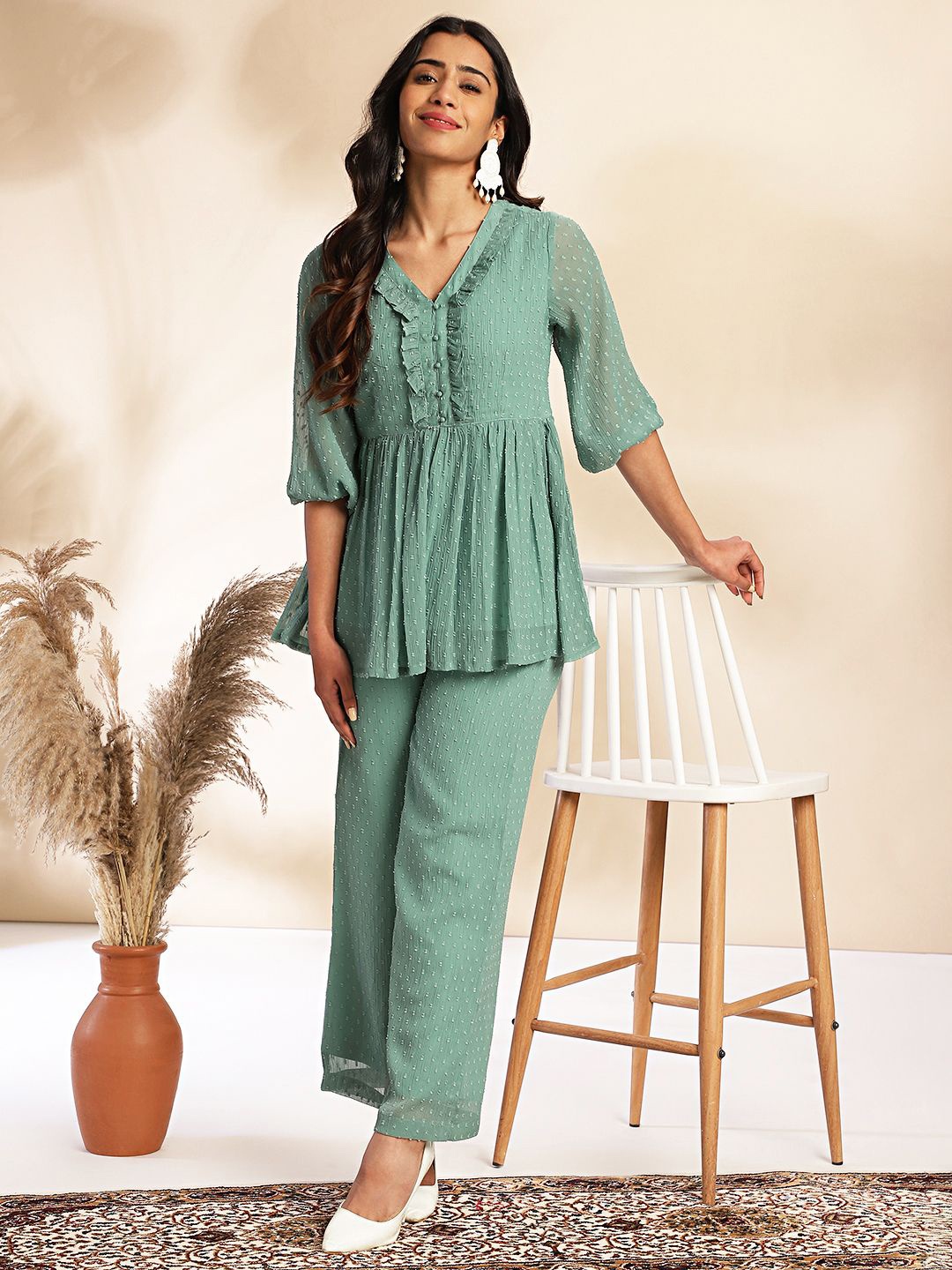 

Janasya Woven Design V-Neck Tunic With Palazzo, Green