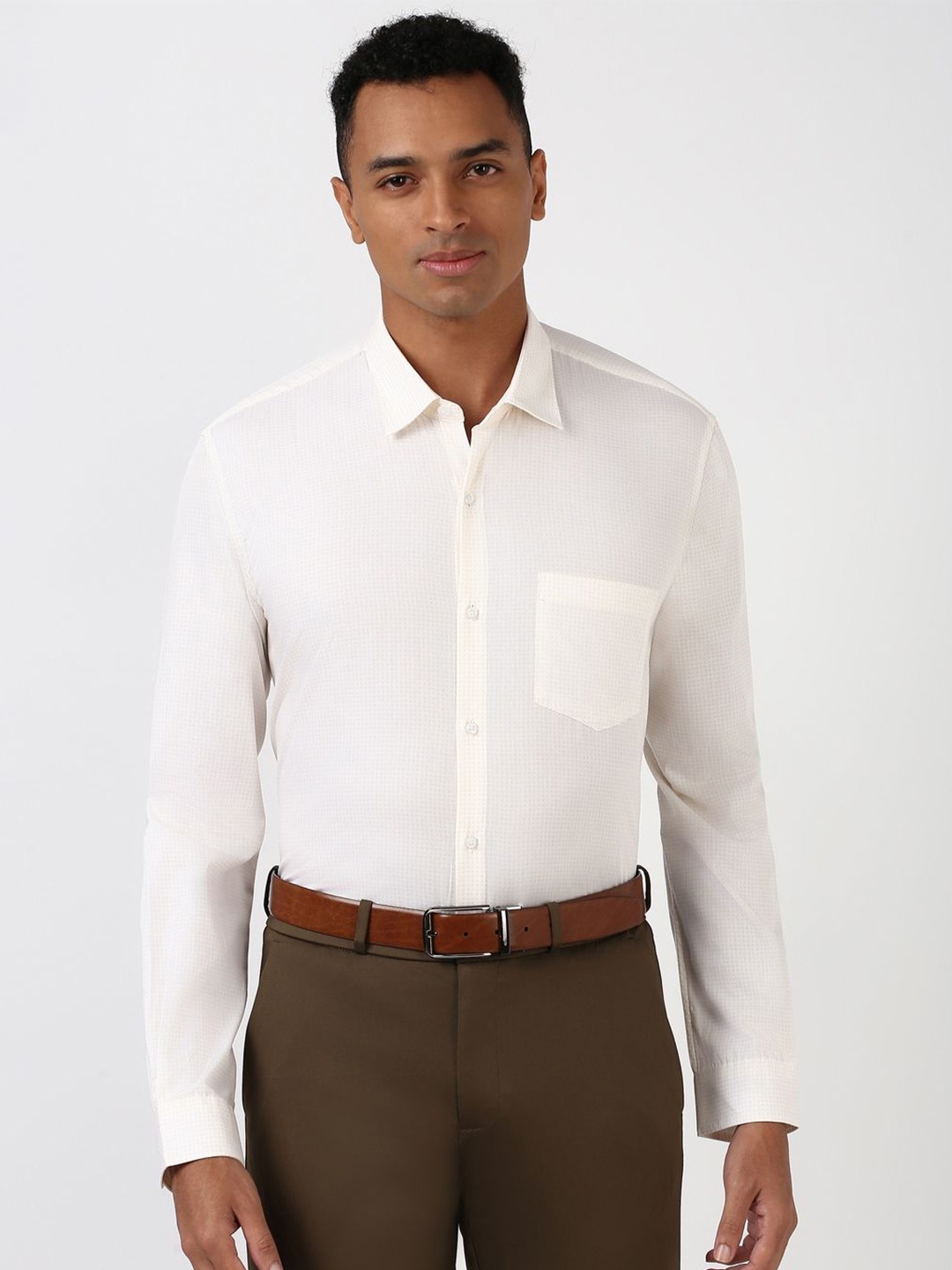 

Peter England Men Spread Collar Solid Cotton Formal Shirt, Cream