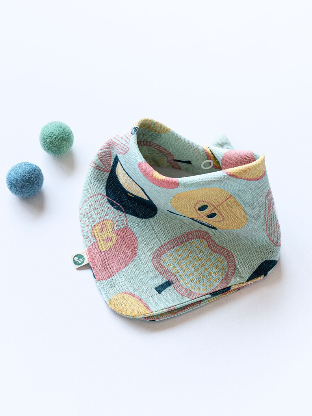 

cocoon Infants Printed Double Sided Bibs, Green