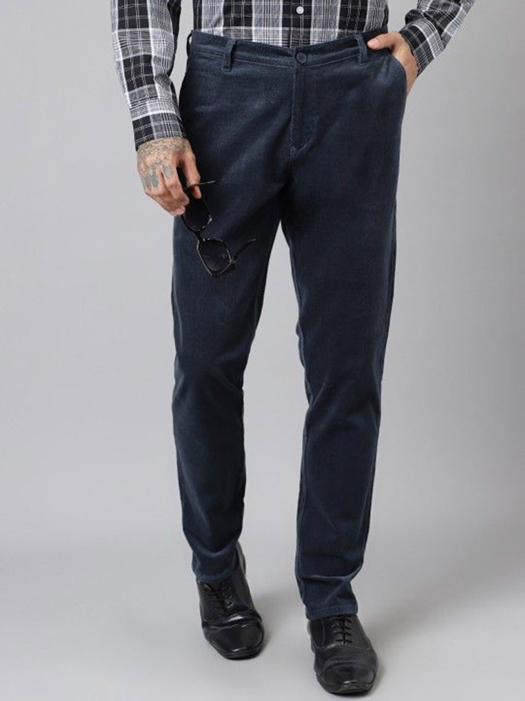 

Hancock Men Original Slim Fit Easy Wash Corduroy Trousers, Navy blue
