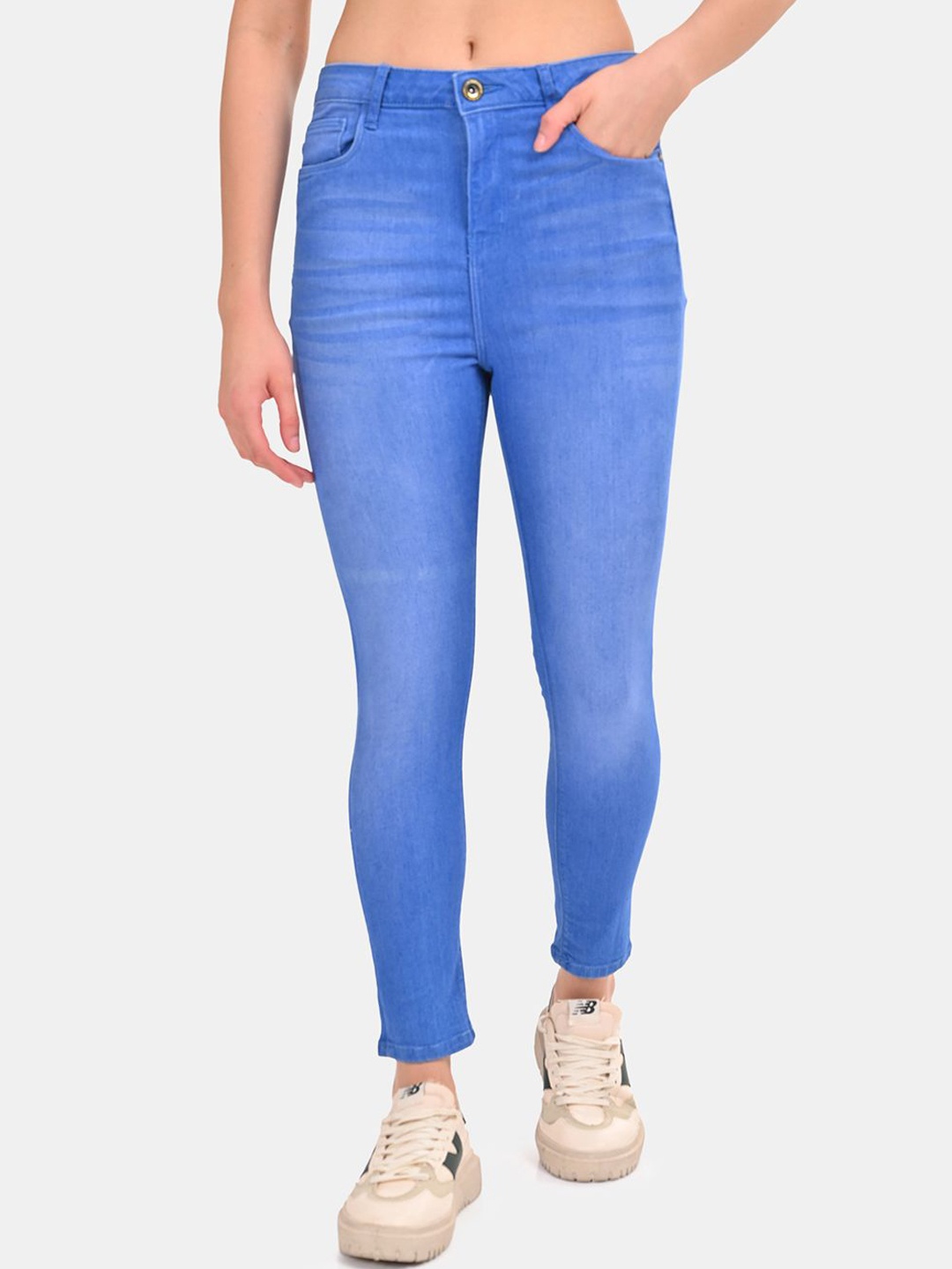 

Llak Jeans Women Skinny Fit Light Fade Stretchable Jeans, Blue