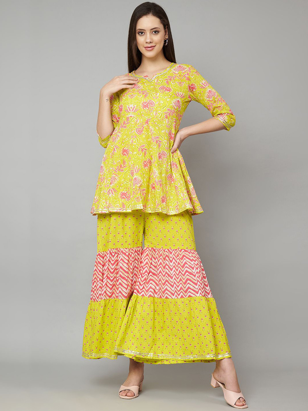 

FABRIC FITOOR Floral Printed Gotta Patti Pure Cotton A-Line Kurta with Sharara, Yellow