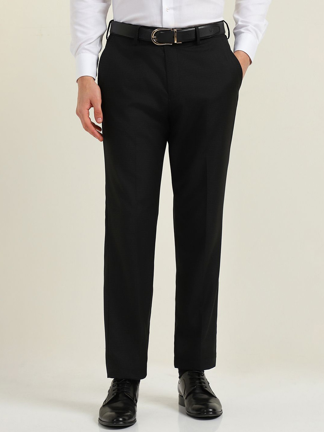 

Allen Solly Sport Men Classic Formal Trousers, Black