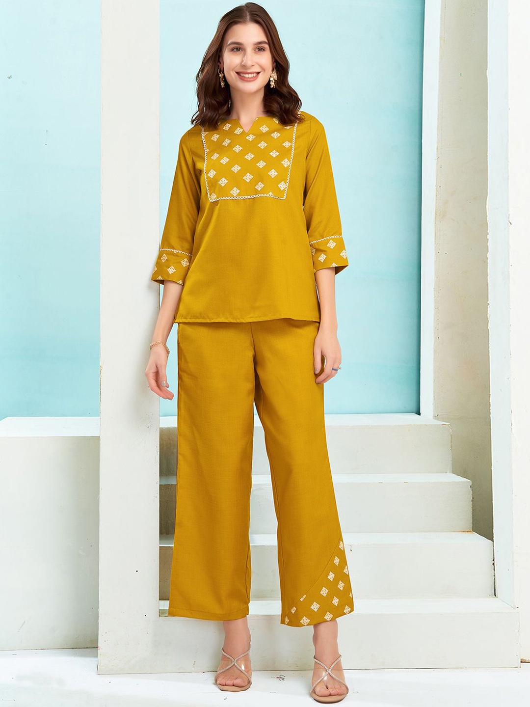 

Selvia Printed Pure Cotton Top & Trouser, Yellow