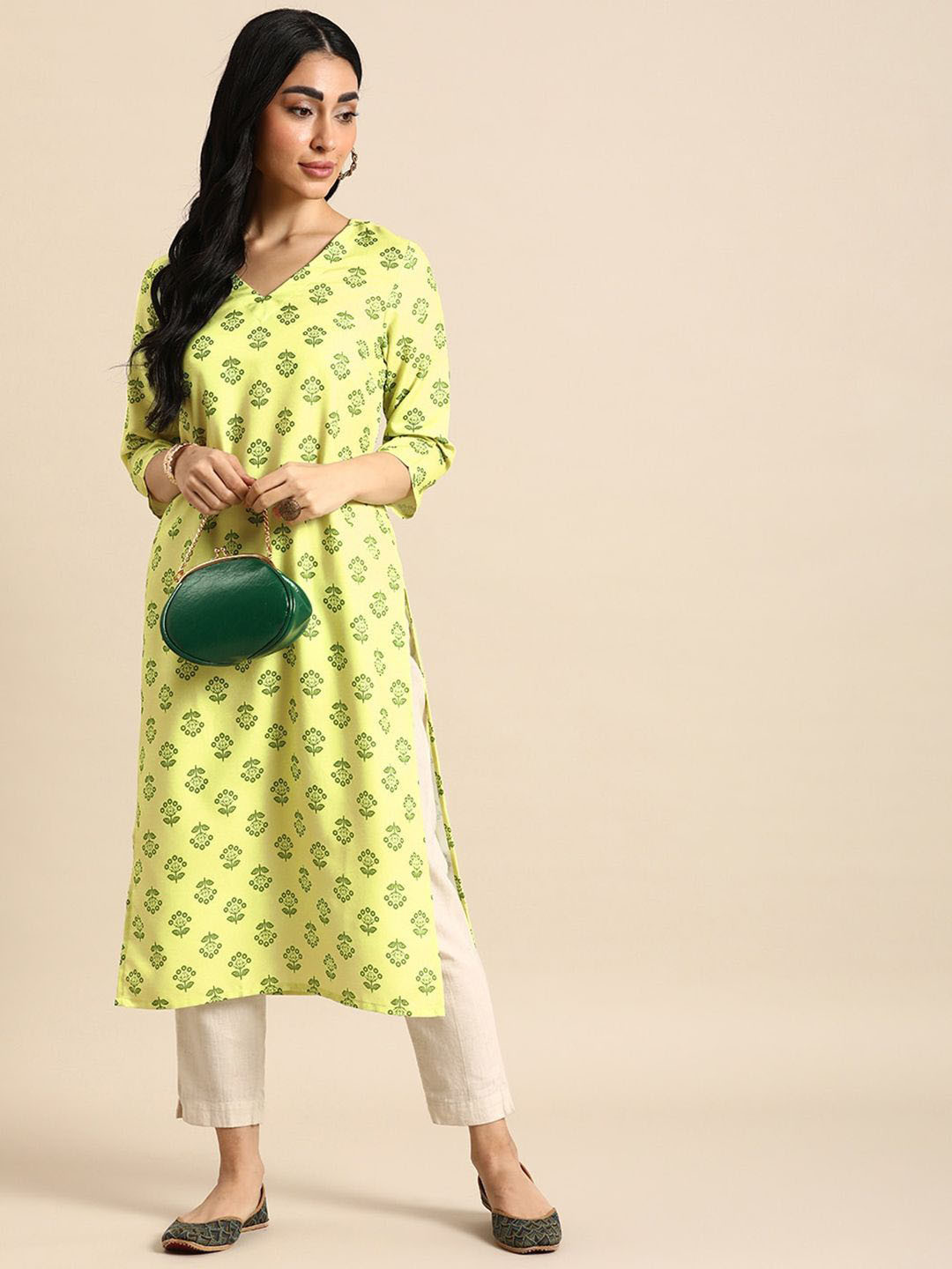 

Anouk Women Geometric Printed Keyhole Neck Kurta, Lime green