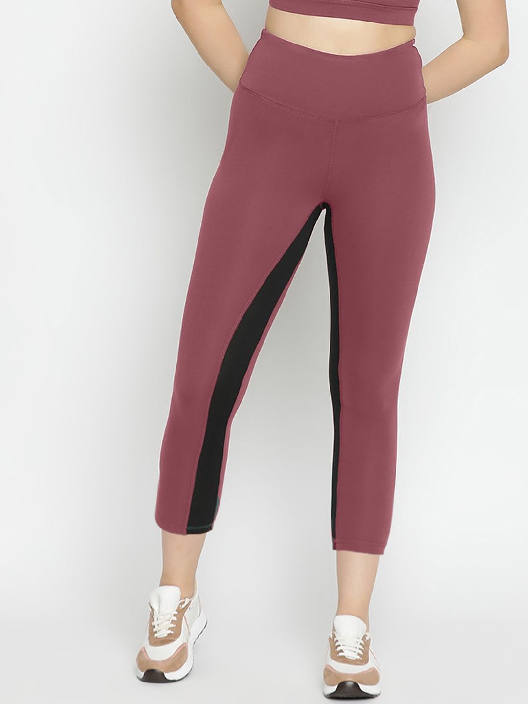 

Wearjukebox Dry-Fit Cropped Gym Tights, Burgundy