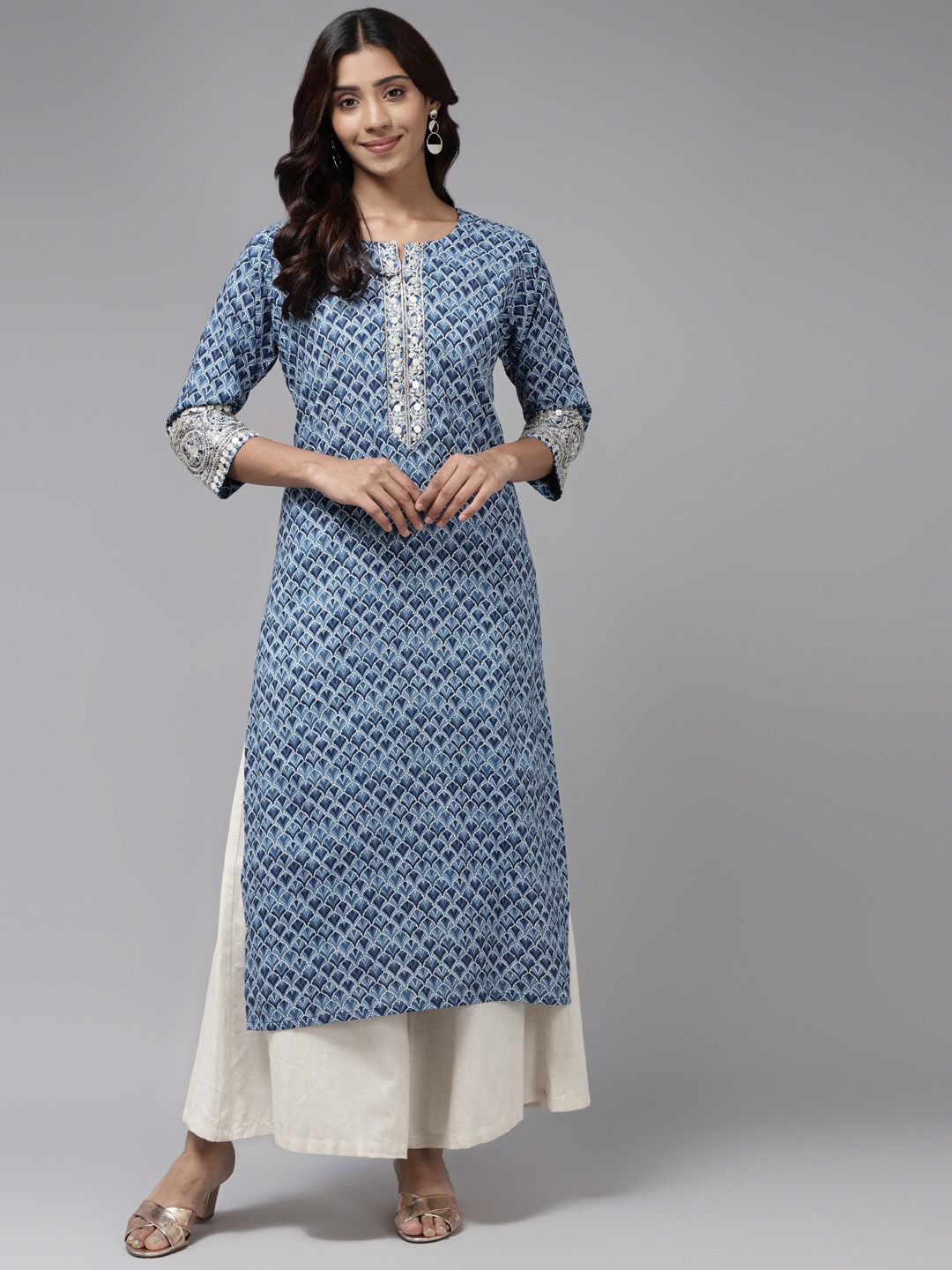 

BAESD Floral Printed Thread Work Pure Cotton Straight Kurta, Blue