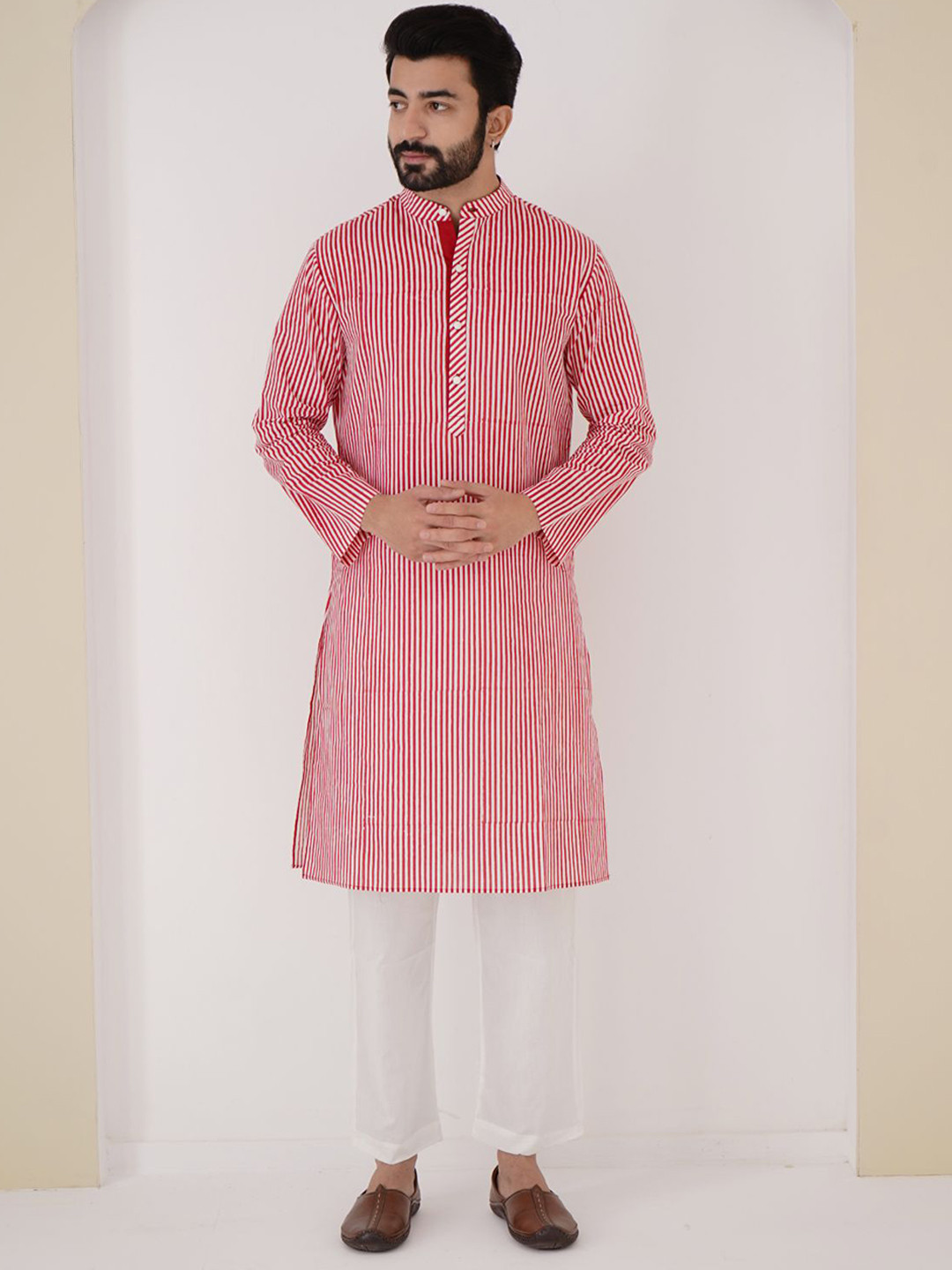 

NERO Diagonal Striped Band Collar Straight Cotton Kurta, Red