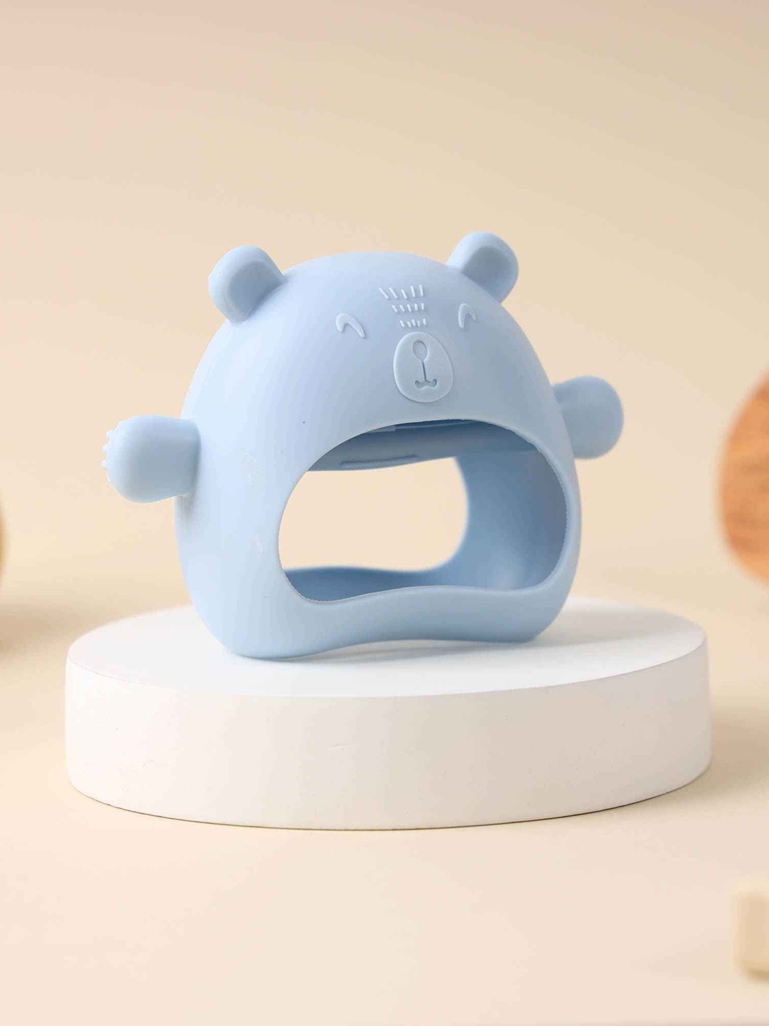 

KICKS & CRAWL Blue Infant Teddy Bear Shaped Silicon Hand Teether