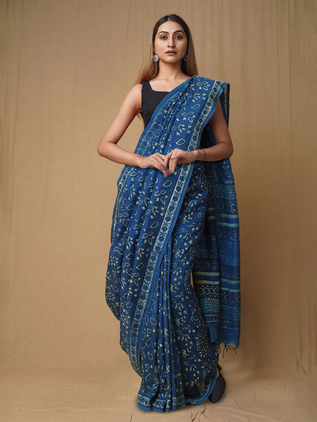 

Unnati Silks Floral Art Silk Handloom Chanderi Saree, Blue