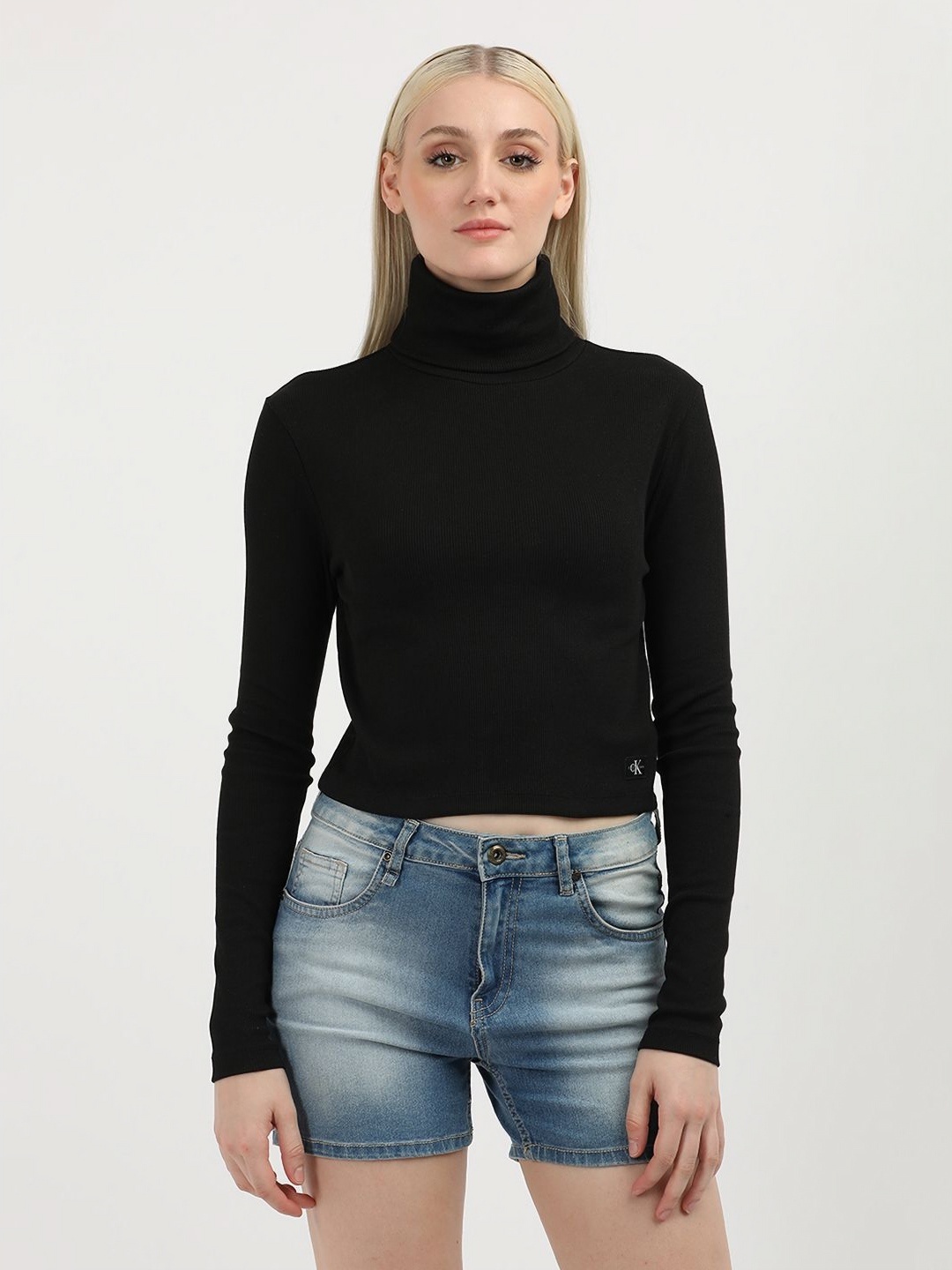 

Calvin Klein Jeans Women Colourblocked Hooded Pockets Slim Fit T-shirt, Black
