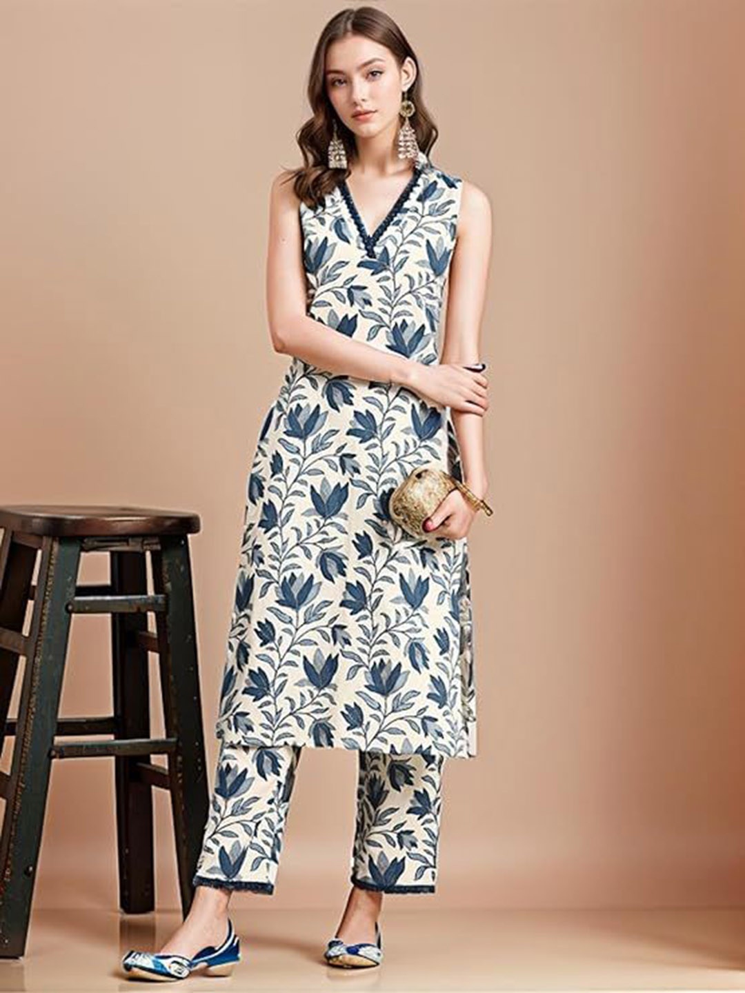 

KALINI Floral Printed V-Neck Sleeveless Straight Kurta With Trousers, Off white