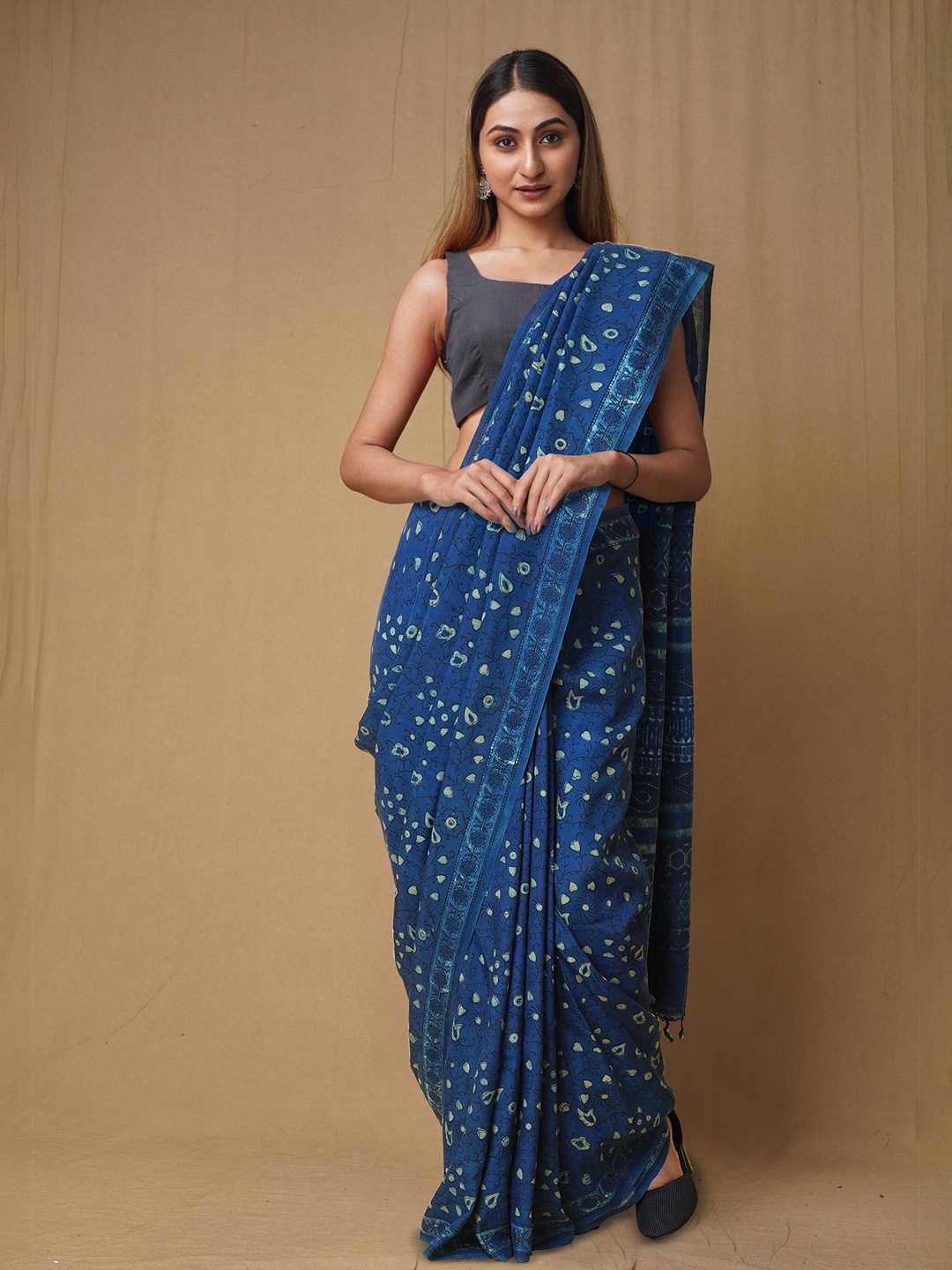 

Unnati Silks Floral Art Silk Handloom Chanderi Saree, Blue