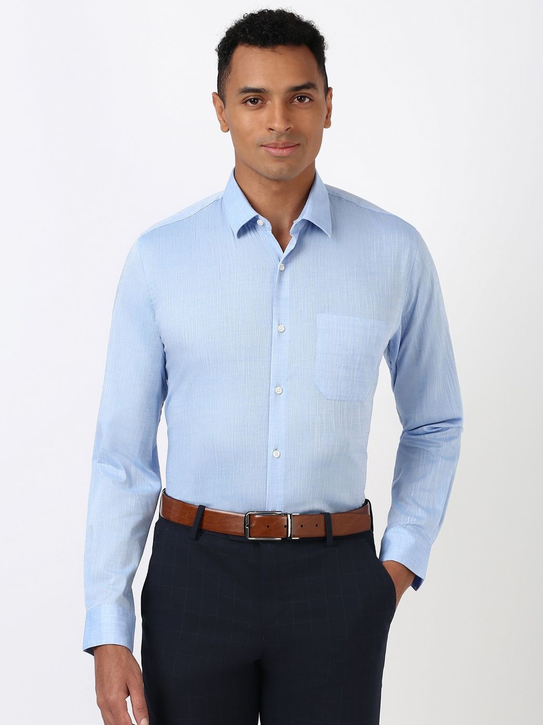 

Peter England Men Spread Collar Solid Cotton Slim Fit Formal Shirt, Blue