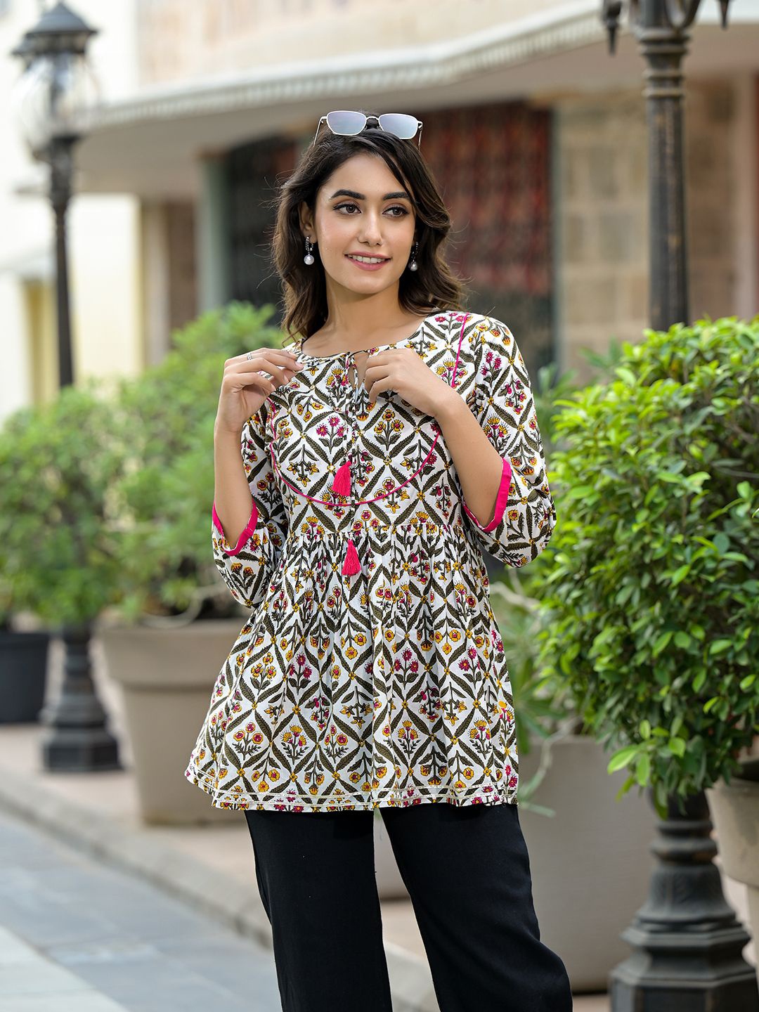 

Varanga Floral Printed Pure Cotton Kurti, White