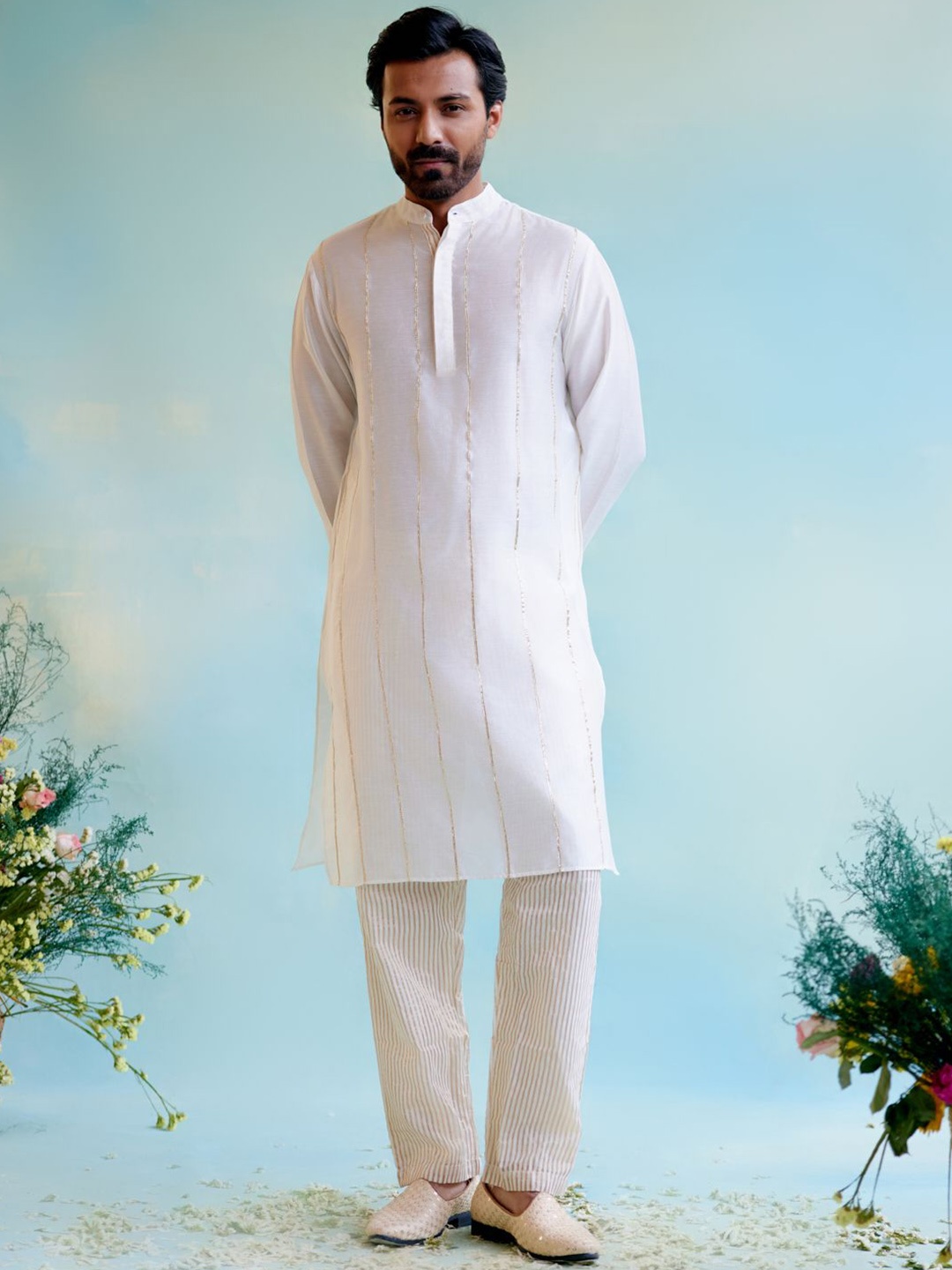 

NERO Striped Mandarin Collar Cotton Straight Kurta, White