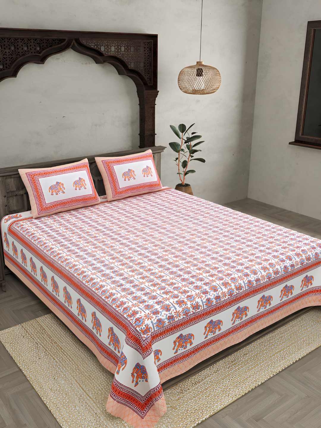 

BED-SHEET.COM Pink Pure Cotton Ethnic Motifs 144 TC King Bedsheet with 2 Pillow Covers