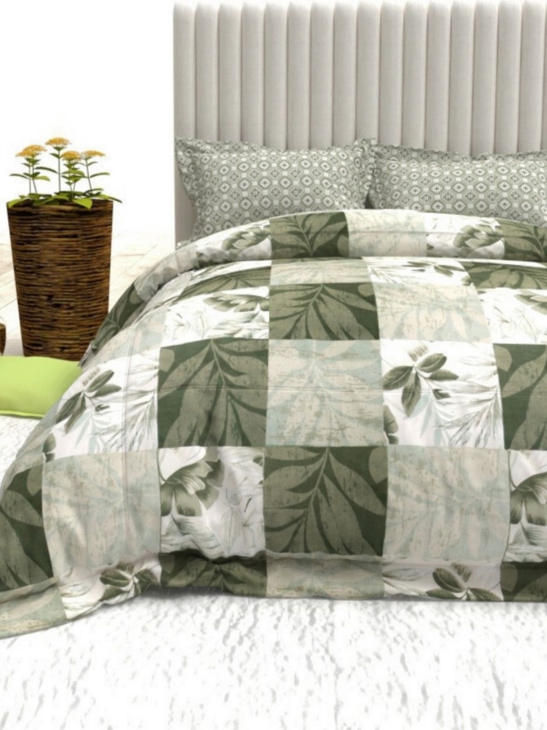 

THE WHITE MOSS Green & White Printed 140TC Cotton Double Queen Bedsheet & 2 Pillow Covers