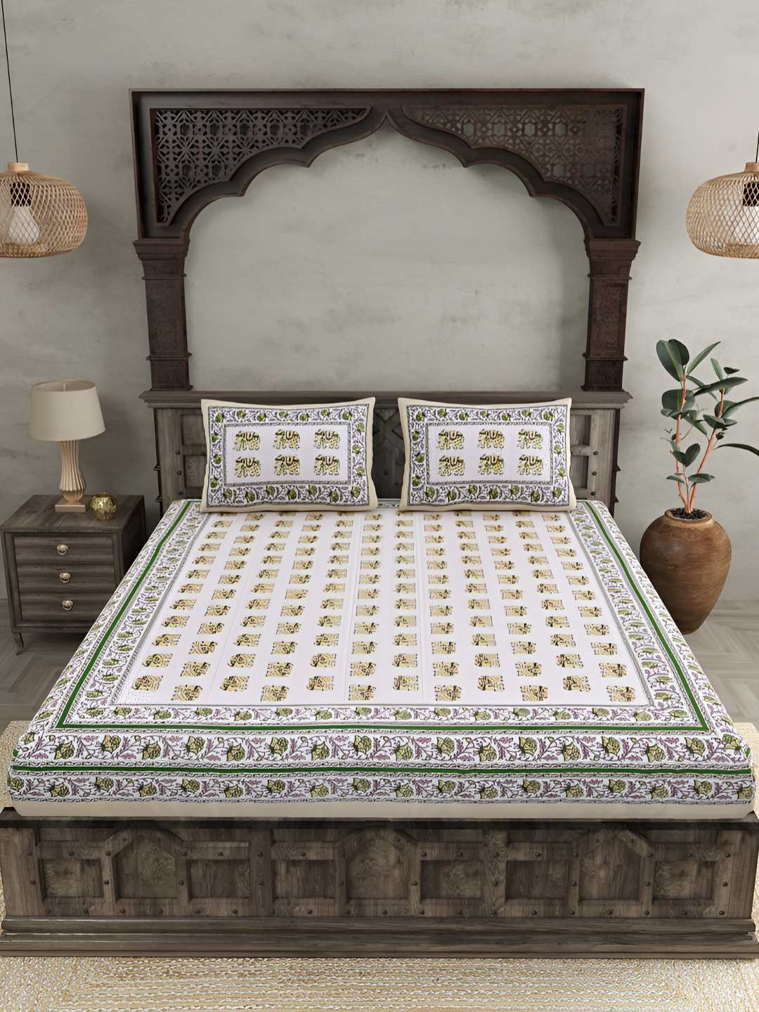 

BED-SHEET.COM Brown Pure Cotton Ethnic Motifs 144 TC King Bedsheet with 2 Pillow Covers