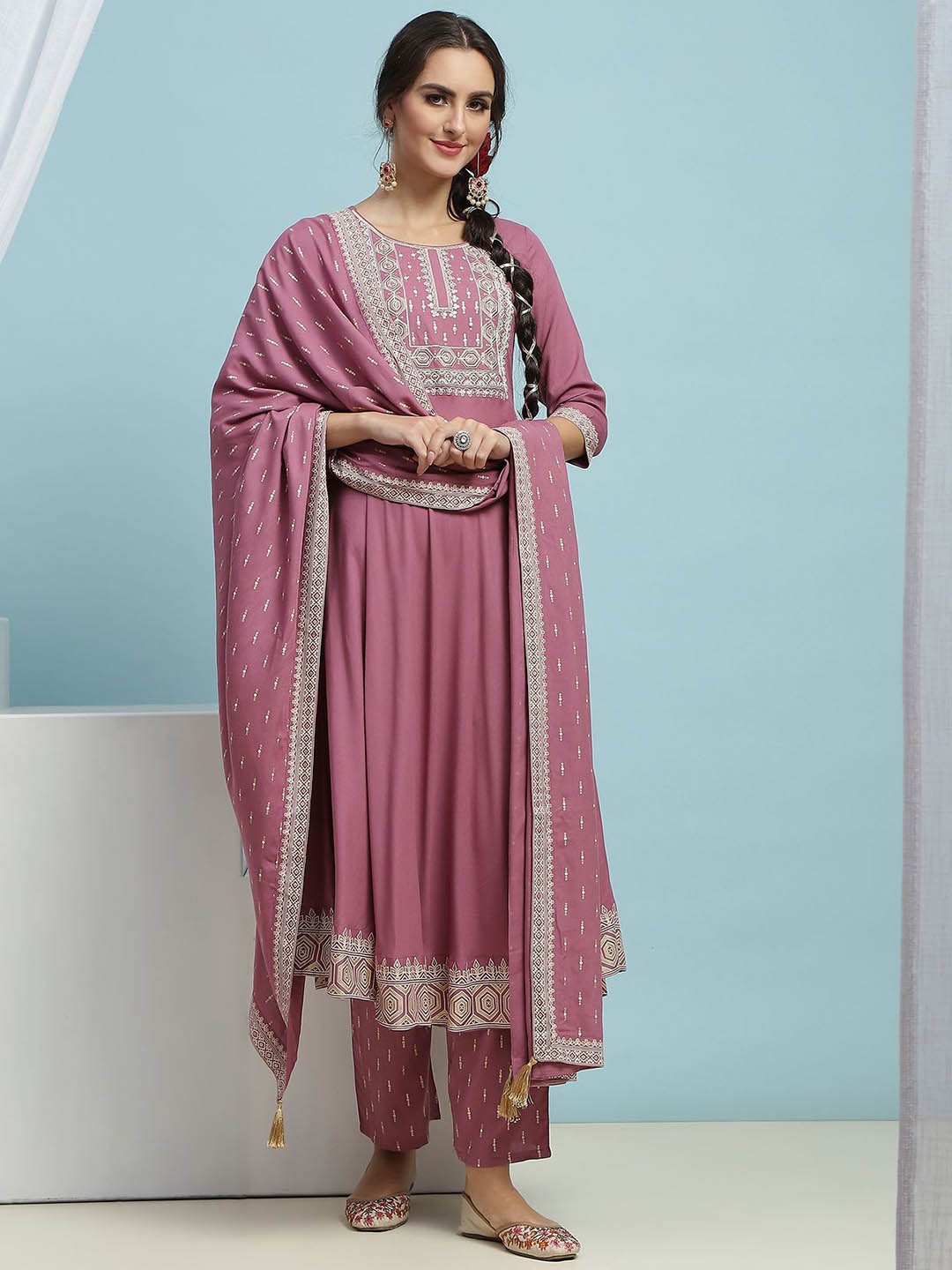 

Khushal K Women Ethnic Motifs Embroidered Regular Kurta with Palazzos & With Dupatta, Pink