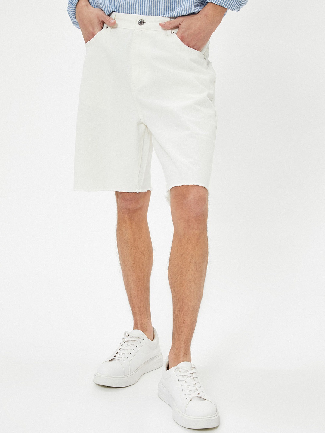 

Koton Men Slim Fit Shorts, Beige