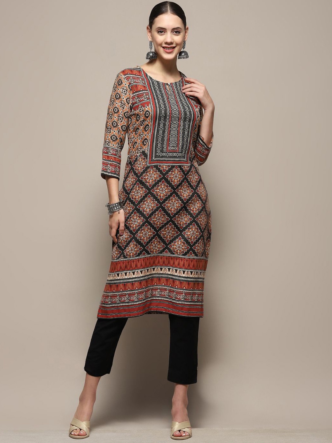 

Biba Floral Printed Keyhole Neck Silk Straight Kurta, Green