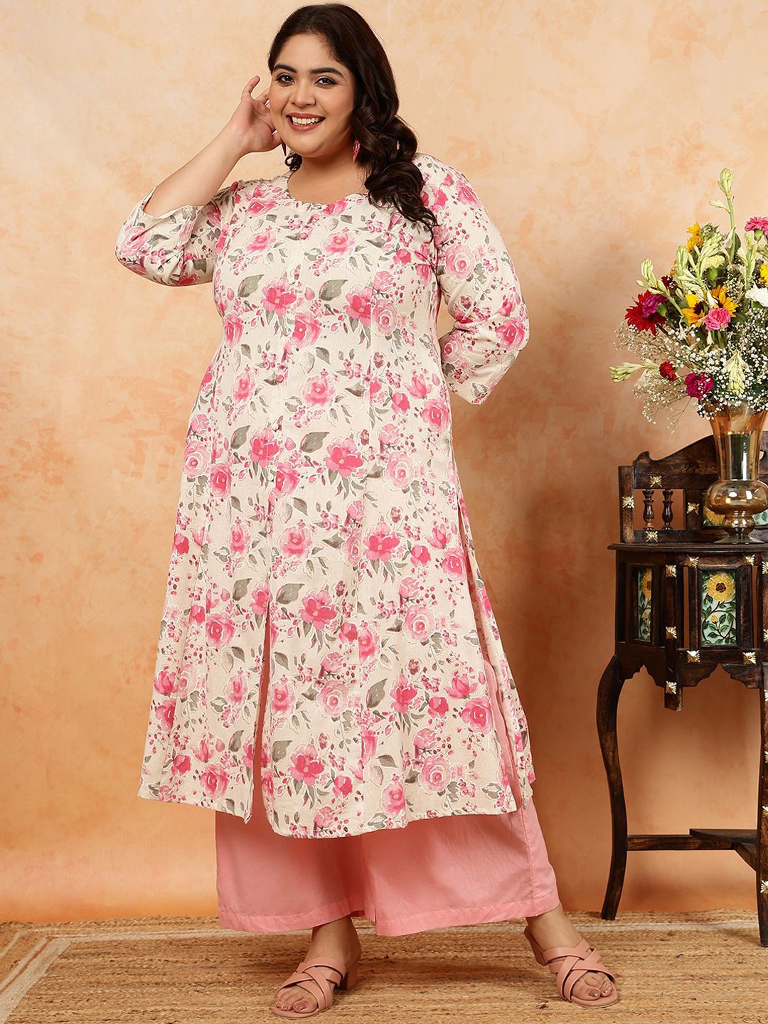 

GULMOHAR JAIPUR Plus Size Floral Printed Cotton Flex Straigth Kurta, Pink